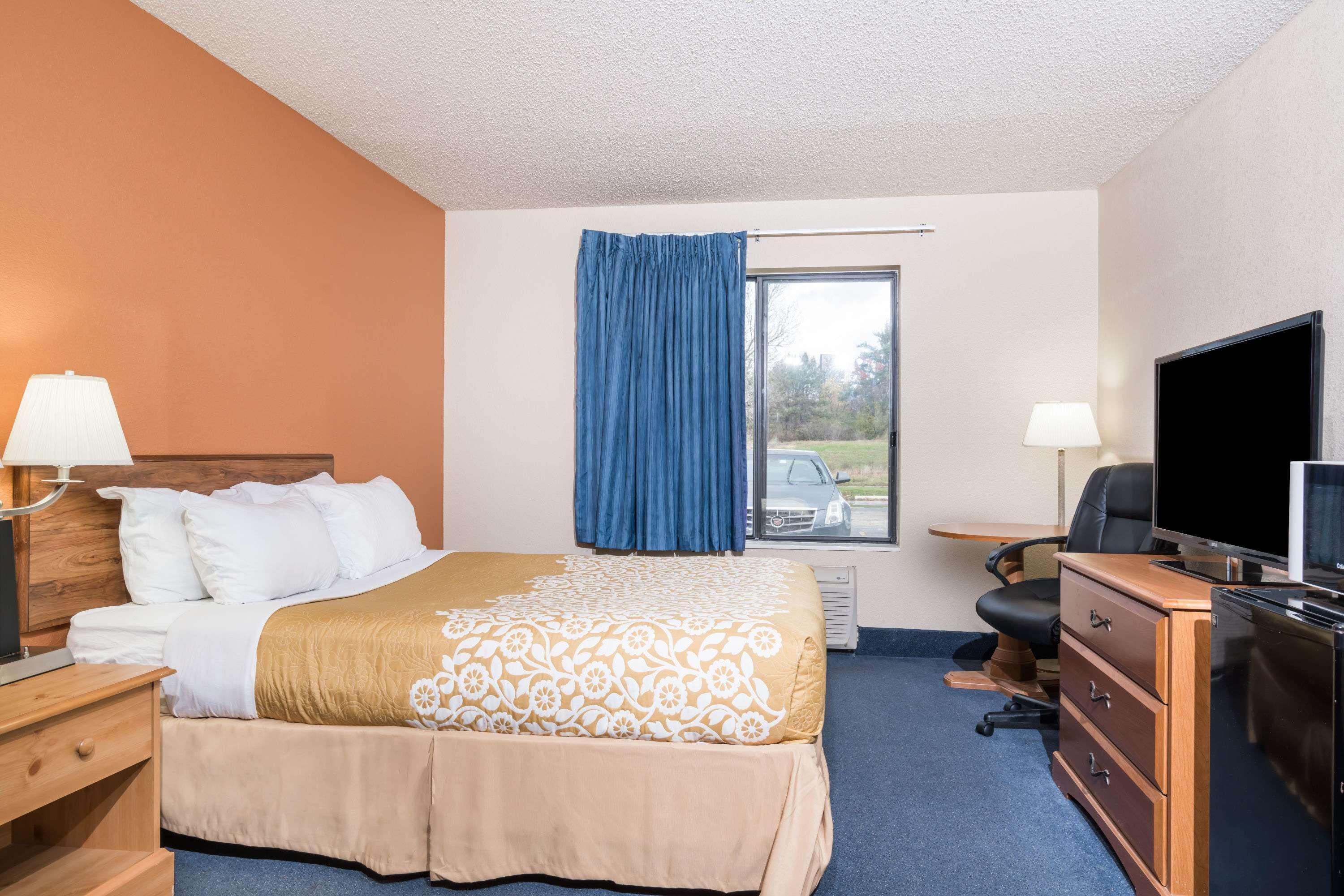 Days Inn By Wyndham Black River Falls - Access To Atv Trail מראה חיצוני תמונה