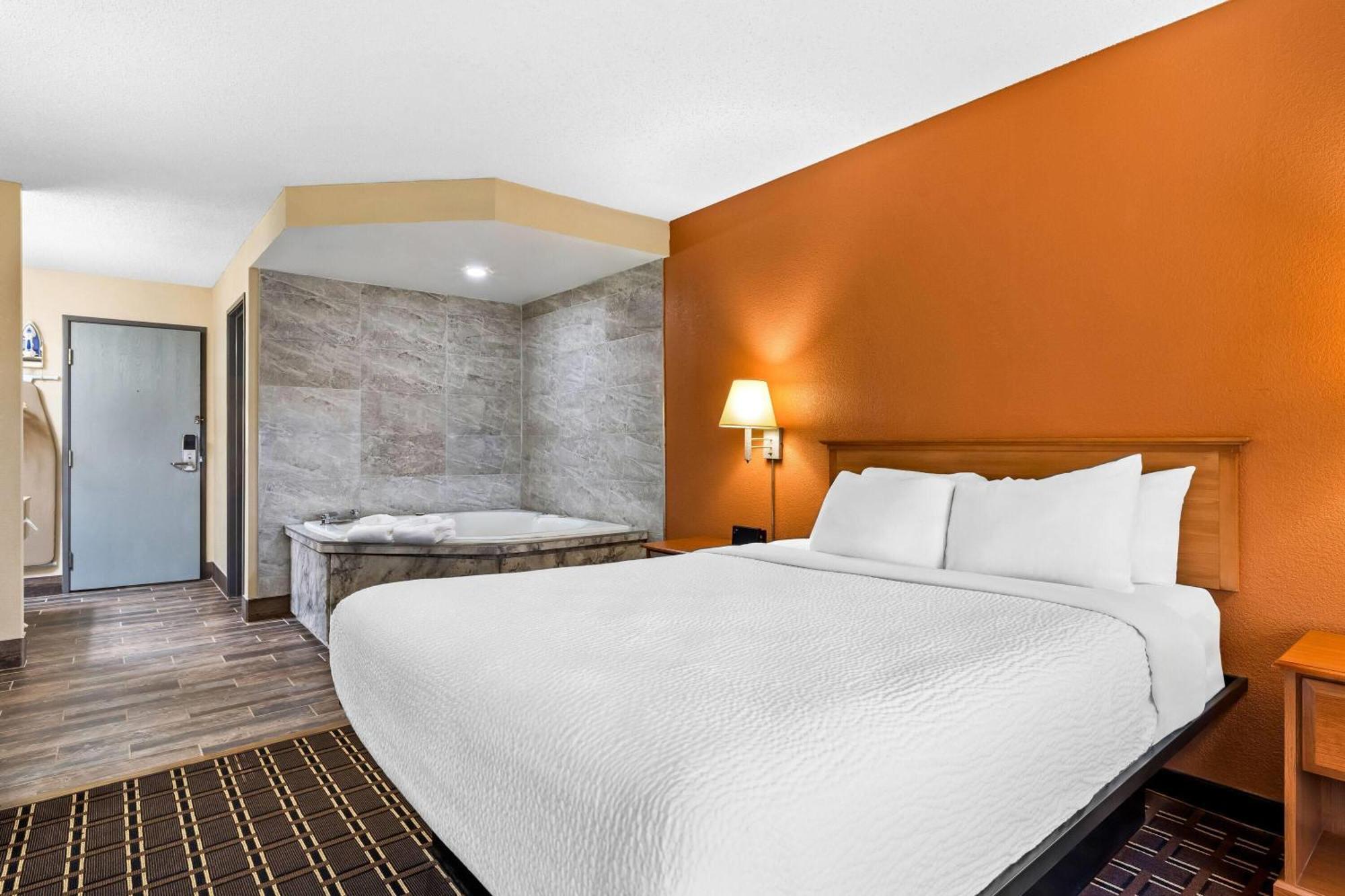 Days Inn By Wyndham Black River Falls - Access To Atv Trail מראה חיצוני תמונה