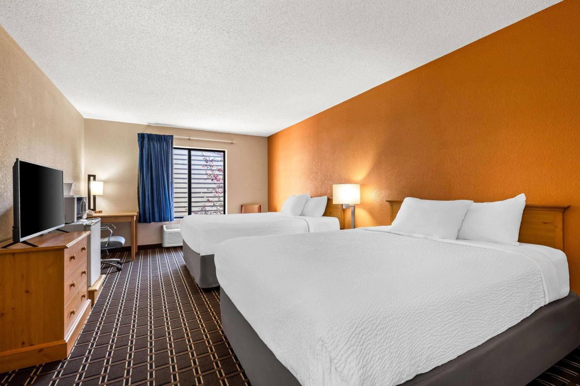 Days Inn By Wyndham Black River Falls - Access To Atv Trail מראה חיצוני תמונה